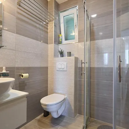 Stiga 2 - Two Bedroom Ap. 아파트 Prožura